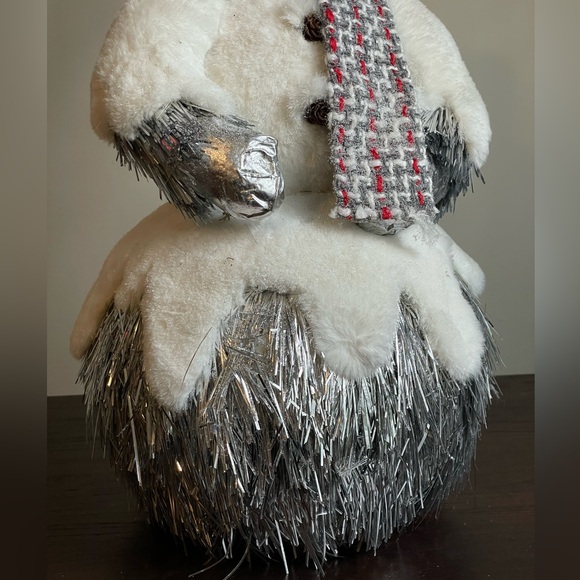 White and Silver Snowman - Picture 3 of 16